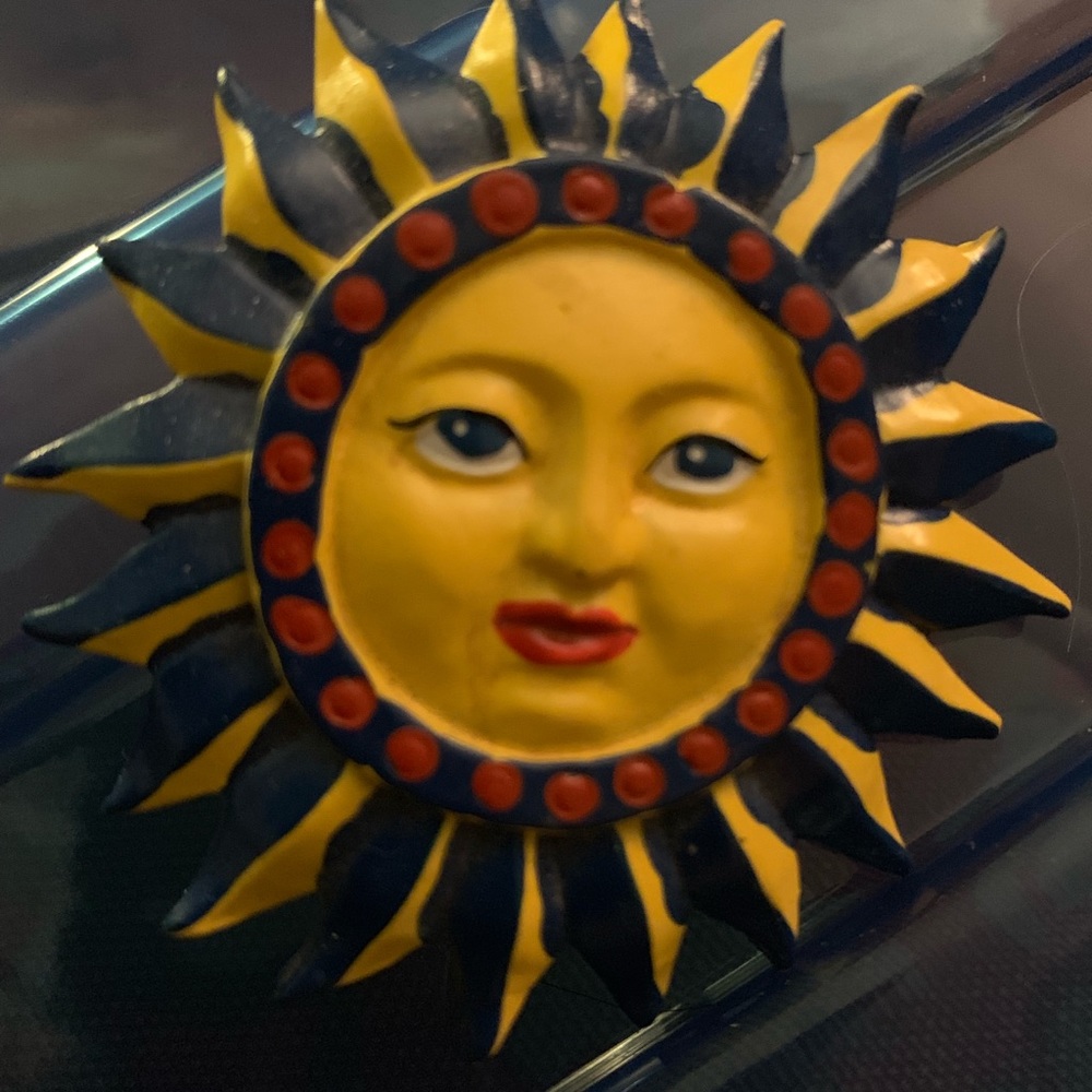 Hello, Sunshine! - Picture 2 of 4